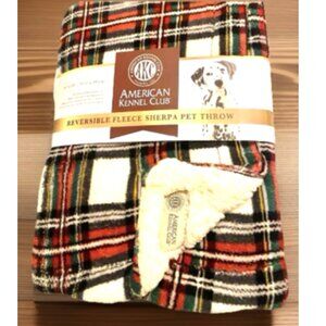 Sherpa Pet Reversible Throw American Kennel Club Christmas Plaid 30 in. x 40 in.